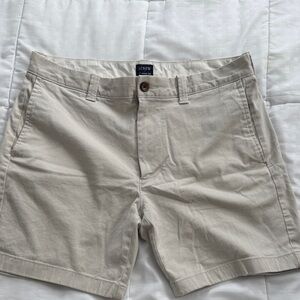 J. Crew Men's Beige Flat Front Shorts